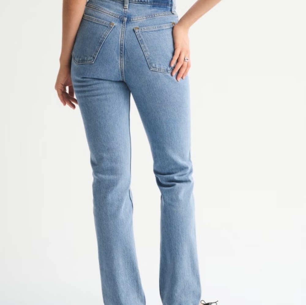 Abercrombie & Fitch Denim 90s Straight Ultra High Rise Jeans Blue Size 27 - Picture 16 of 16